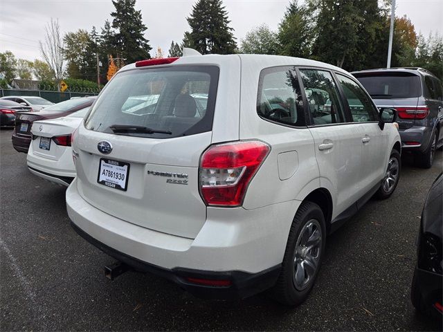 2016 Subaru Forester 2.5i