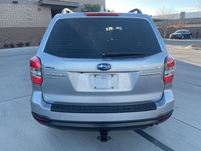 2016 Subaru Forester 2.5i