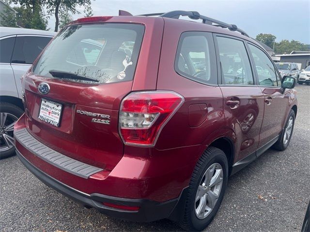 2016 Subaru Forester 2.5i