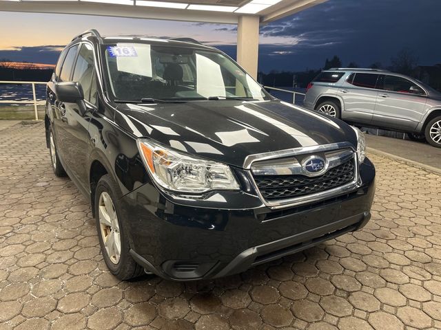 2016 Subaru Forester 2.5i