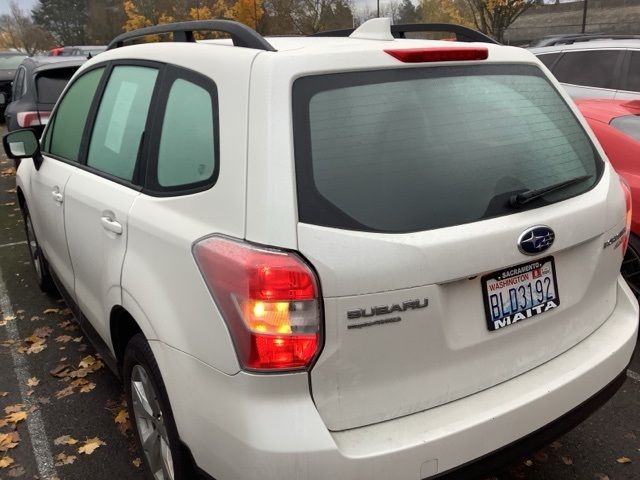 2016 Subaru Forester 2.5i