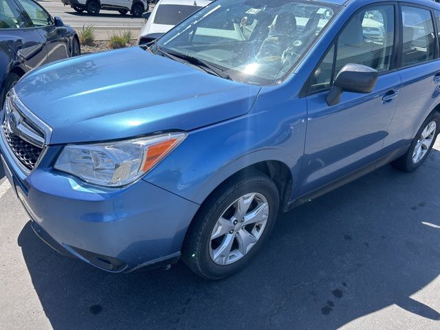 2016 Subaru Forester 2.5i