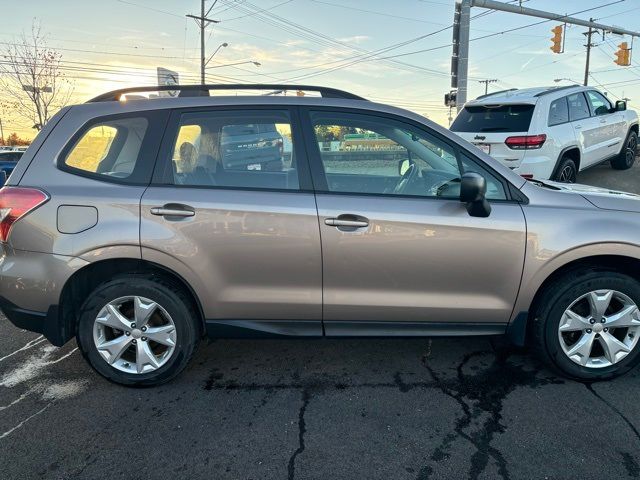 2016 Subaru Forester 2.5i