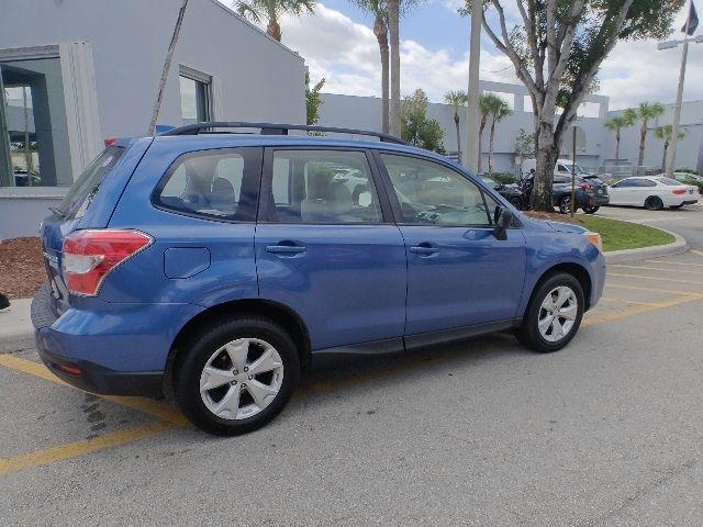 2016 Subaru Forester 2.5i