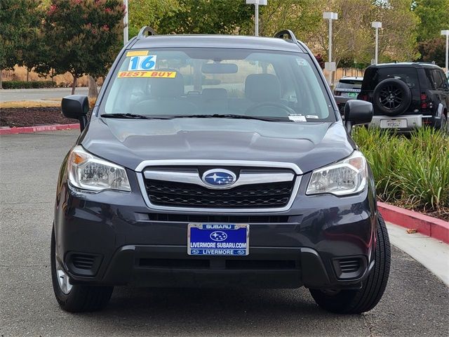 2016 Subaru Forester 2.5i