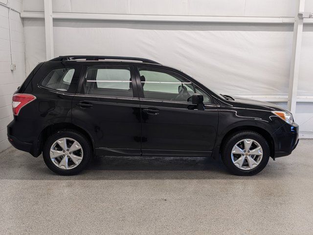 2016 Subaru Forester 2.5i