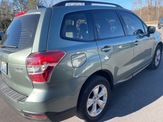 2016 Subaru Forester 2.5i