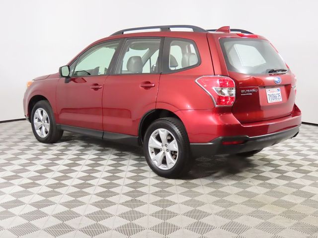 2016 Subaru Forester 2.5i