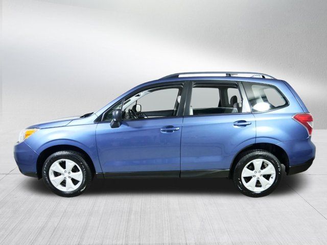 2016 Subaru Forester 2.5i