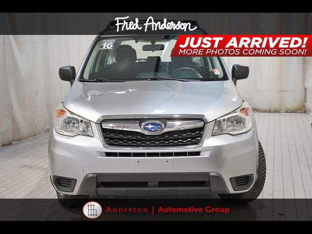 2016 Subaru Forester 2.5i