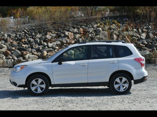 2016 Subaru Forester 2.5i