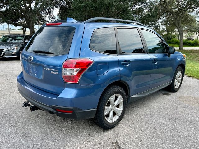 2016 Subaru Forester 2.5i