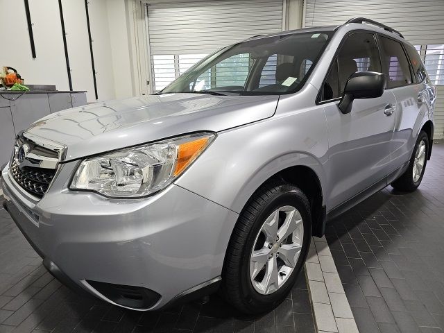 2016 Subaru Forester 2.5i