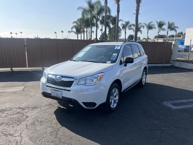 2016 Subaru Forester 2.5i