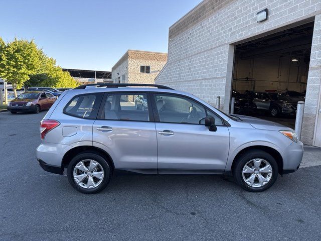 2016 Subaru Forester 2.5i