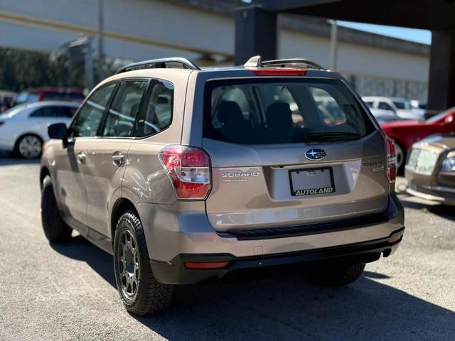 2016 Subaru Forester 2.5i