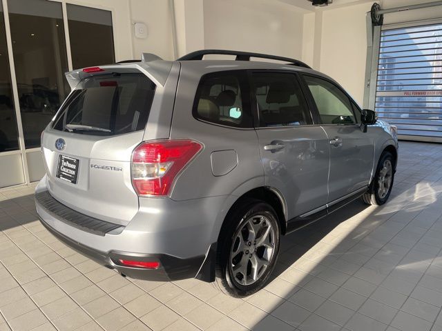 2016 Subaru Forester 2.5i Touring