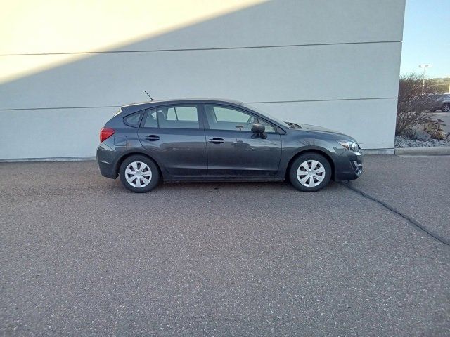 2016 Subaru Impreza 2.0i