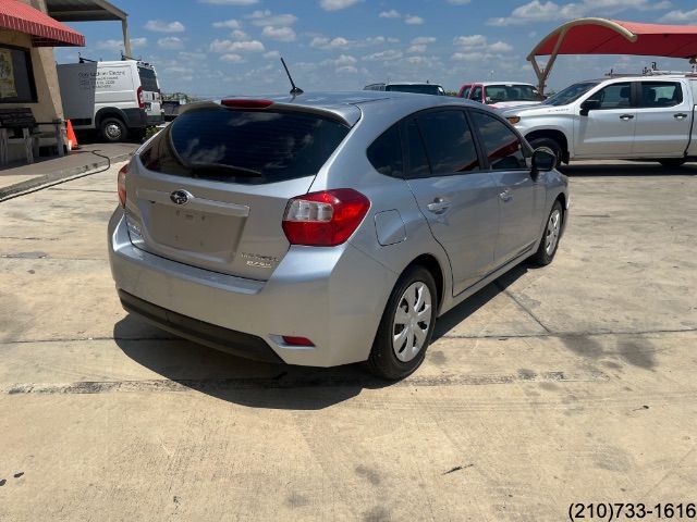 2016 Subaru Impreza 2.0i