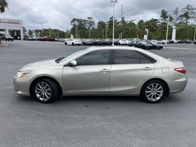 2016 Toyota Camry XLE