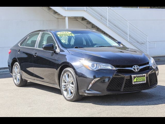 2016 Toyota Camry SE