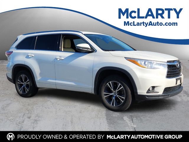 2016 Toyota Highlander XLE