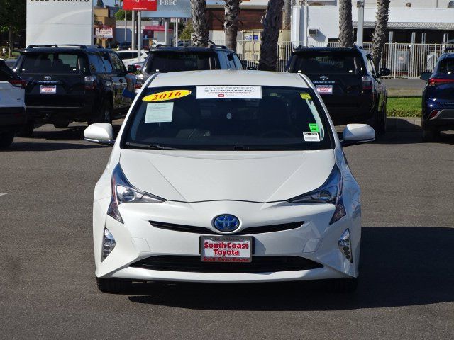 2016 Toyota Prius 