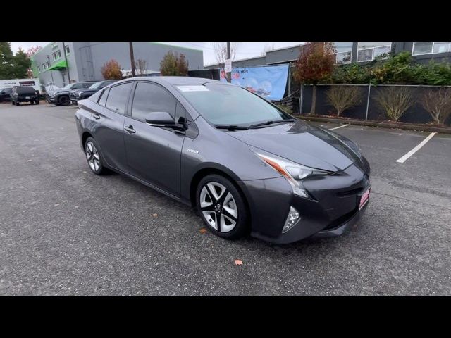 2016 Toyota Prius Three Touring