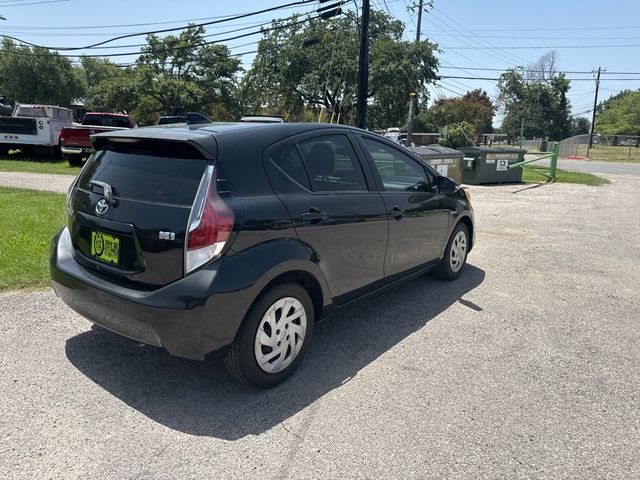 2016 Toyota Prius c 