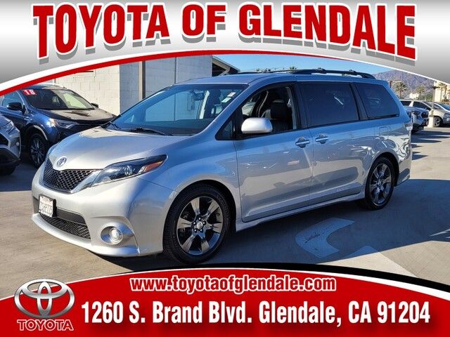 2016 Toyota Sienna SE