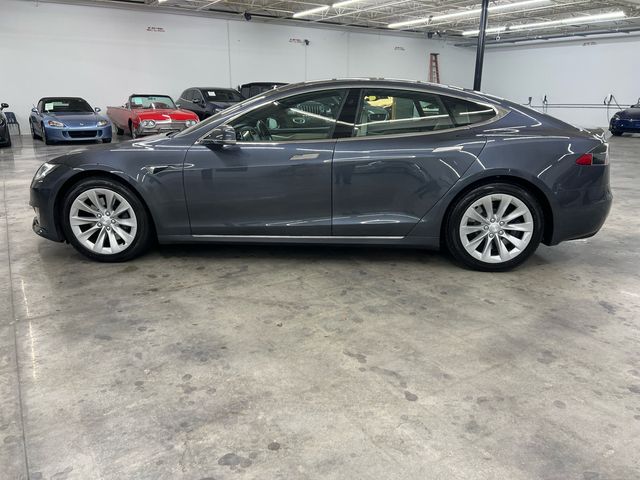 2016 Tesla Model S 75D