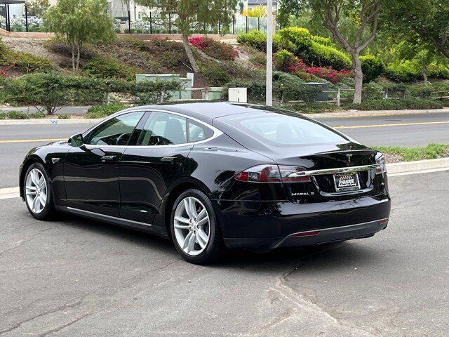 2016 Tesla Model S 70