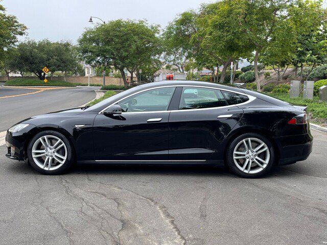 2016 Tesla Model S 70