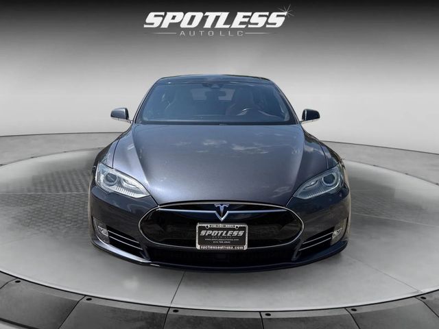 2016 Tesla Model S 70D