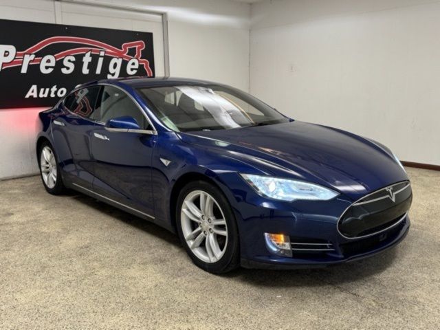 2016 Tesla Model S 70D