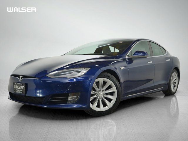 2016 Tesla Model S 90D