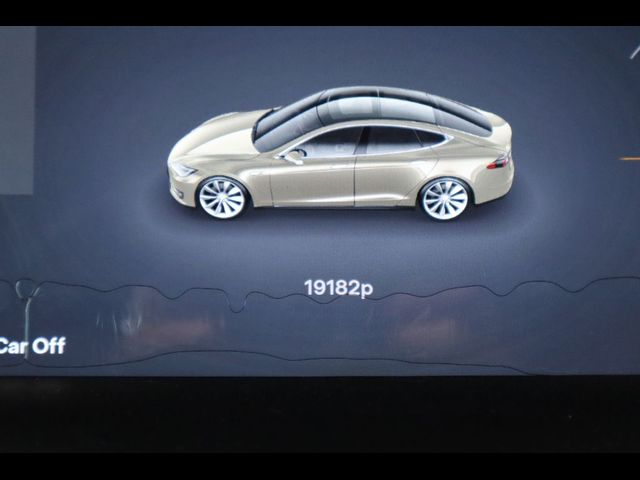 2016 Tesla Model S 70D