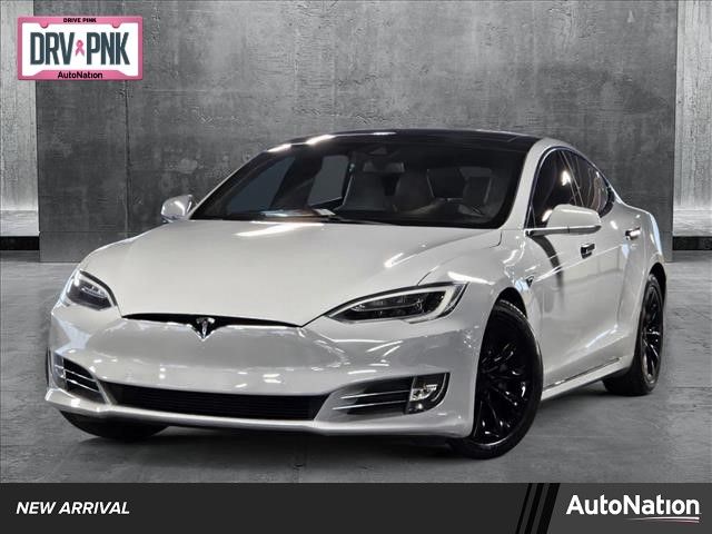 2016 Tesla Model S 70D