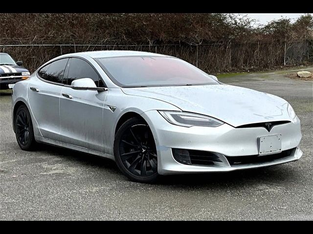 2016 Tesla Model S 70D