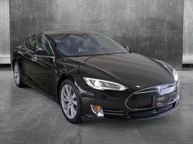 2016 Tesla Model S 75D