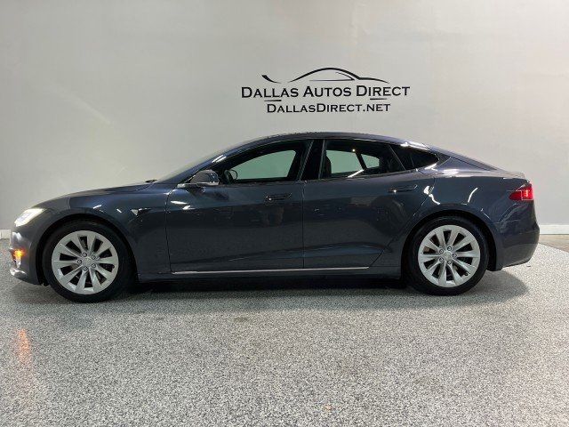 2016 Tesla Model S 70D