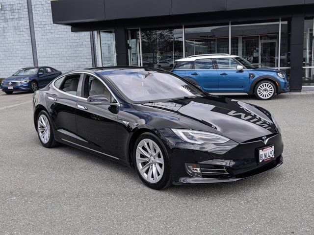 2016 Tesla Model S 90D