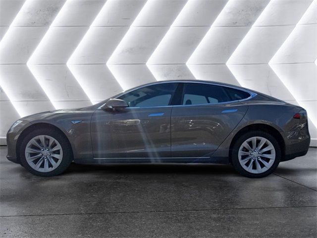 2016 Tesla Model S 90D