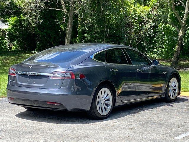 2016 Tesla Model S 90D