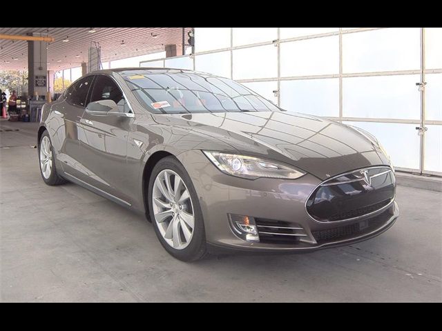 2016 Tesla Model S 90D