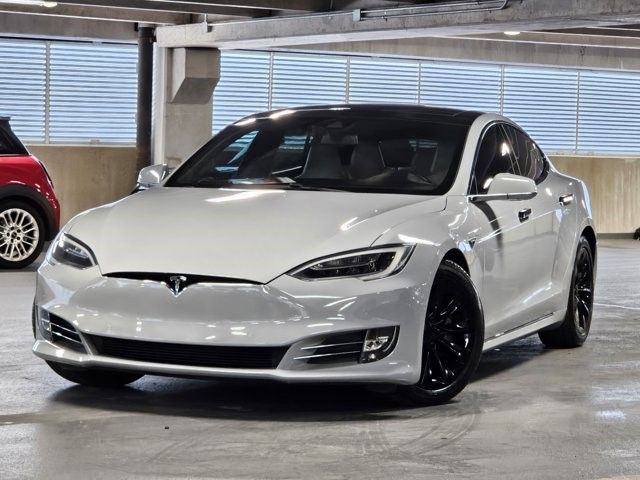 2016 Tesla Model S 90D