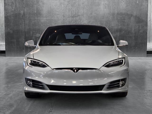 2016 Tesla Model S 90D