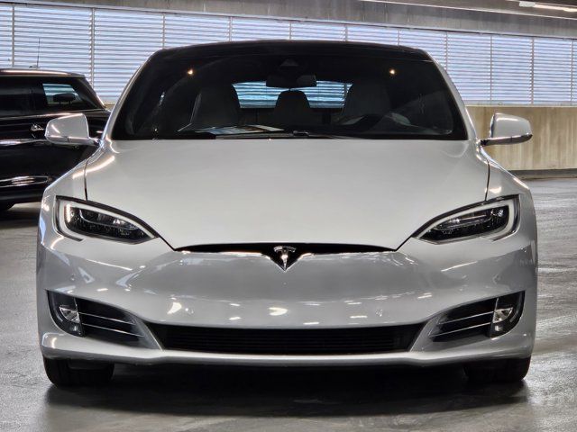 2016 Tesla Model S 90D