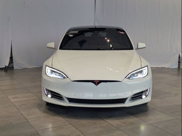 2016 Tesla Model S 90D