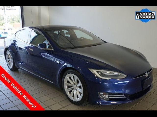 2016 Tesla Model S 90D